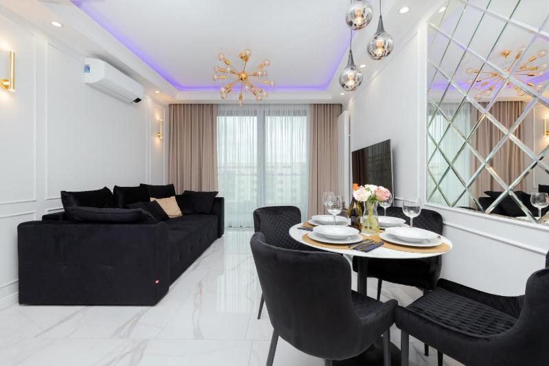 Plac Unii Apartment Gdynia Śródmieście by Renters Prestige - image 6