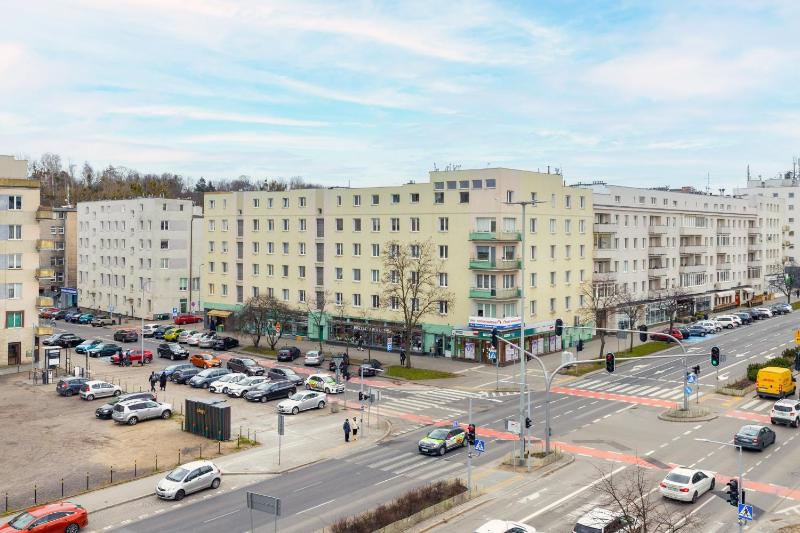 Plac Unii Apartment Gdynia Śródmieście by Renters Prestige - image 4