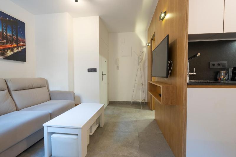 Estudio Plaza Correos - image 11
