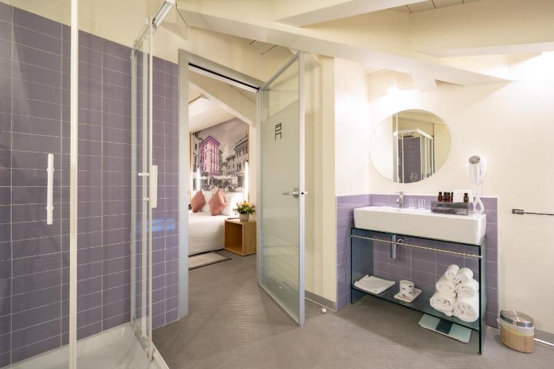 Suite image 3