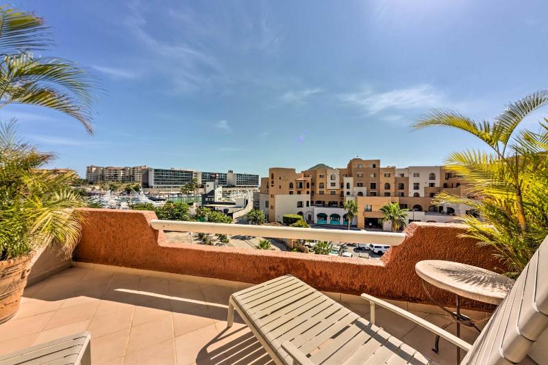 Marina View Cabo San Lucas Condo < 1 Mile to Beach - image 10
