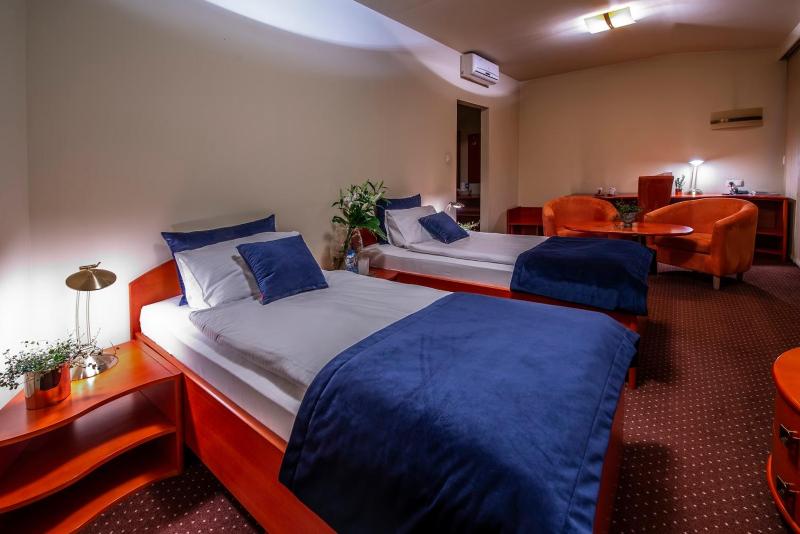 Double Room Twin with a possibility of Extra Bed image 1