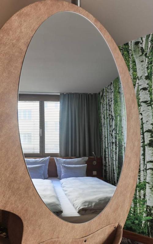 Deluxe Double Room image 3