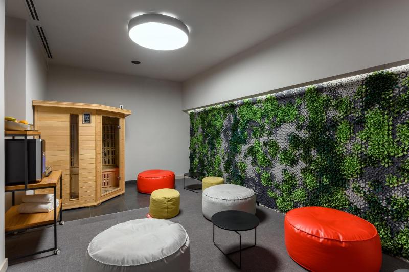 Hotel Oktogon Haggenmacher by Continental Group - image 10