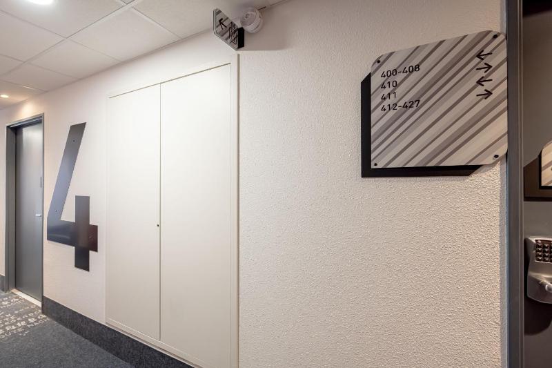 B&B HOTEL Toulon Centre Gare - image 25