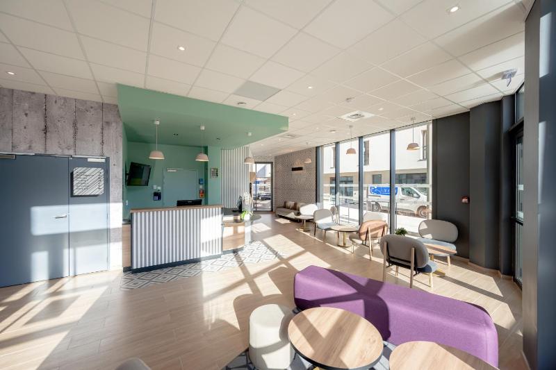 B&B HOTEL Toulon Centre Gare - image 20