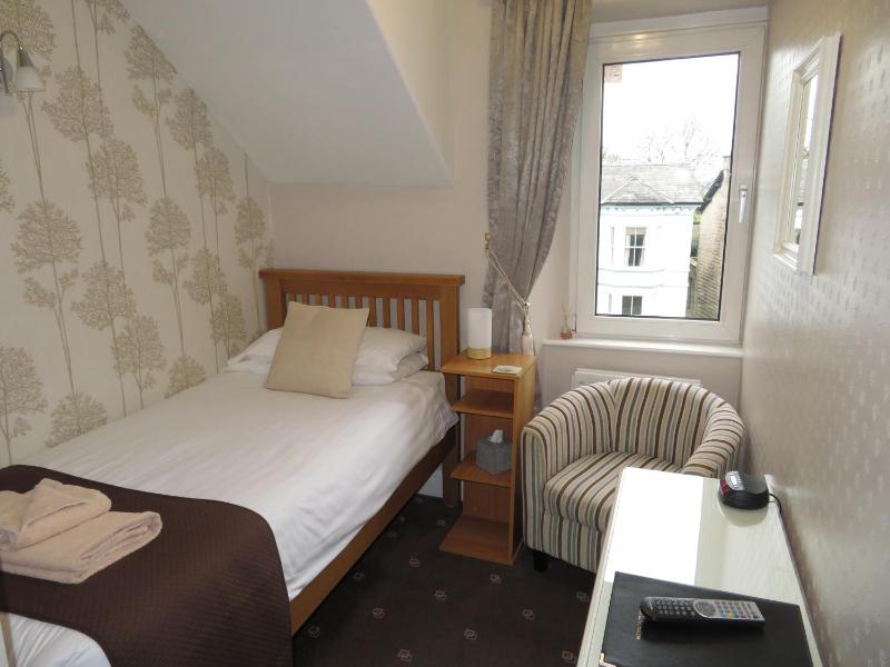 Single Room image 1