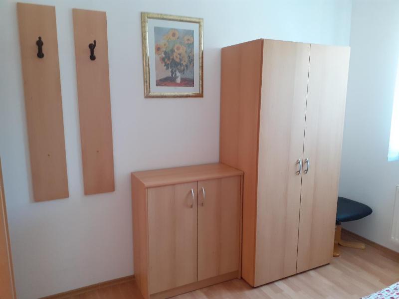 Apartment image 4