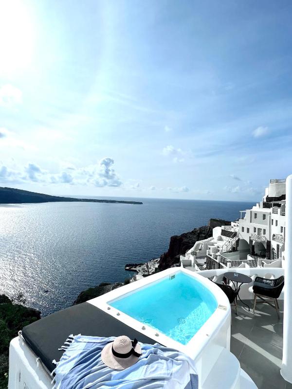 ArmonOia Luxury Caves - image 44