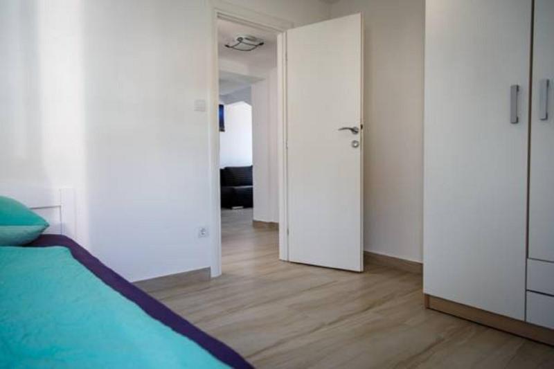 Apartment with Sea View image 4