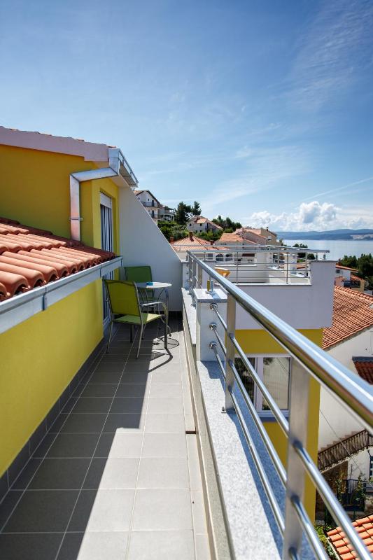Apartment with Sea View image 2