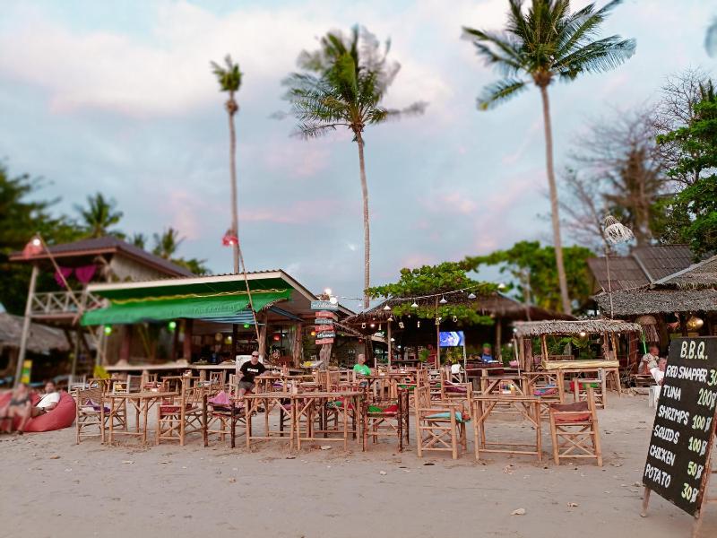 Sea Shell Beach Resort - image 30