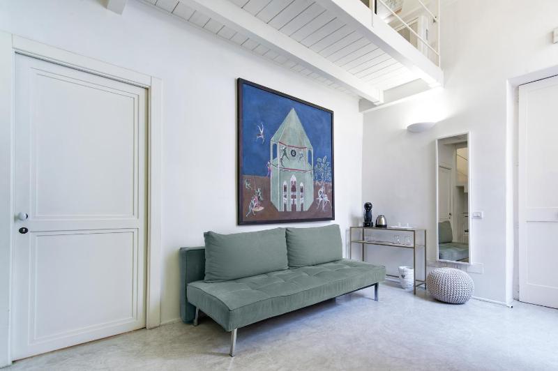 Deluxe Suite image 1
