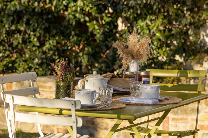 One-Bedroom Apartment (4 Adults) image 4