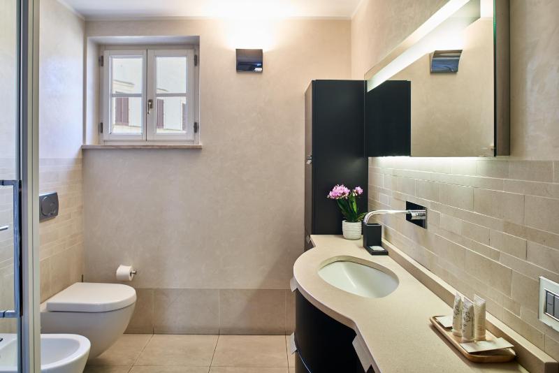 Superior Double Room image 2