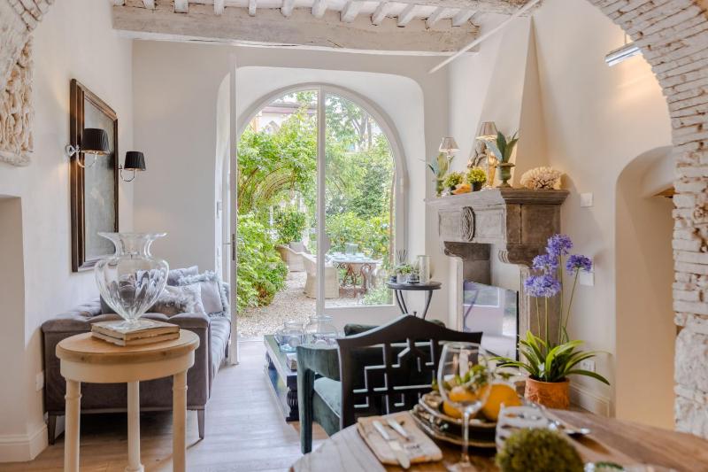 Casa Vanny an Apartment with Private Garden - image 7