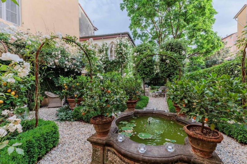 Casa Vanny an Apartment with Private Garden - image 31