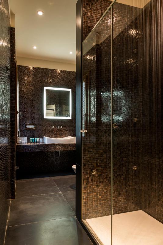Junior Suite image 3