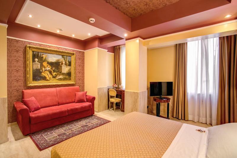 Triple Room image 4