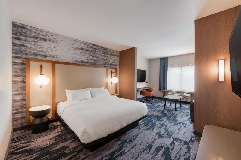 Fairfield by Marriott Inn & Suites Virginia Beach Town Center - image 12