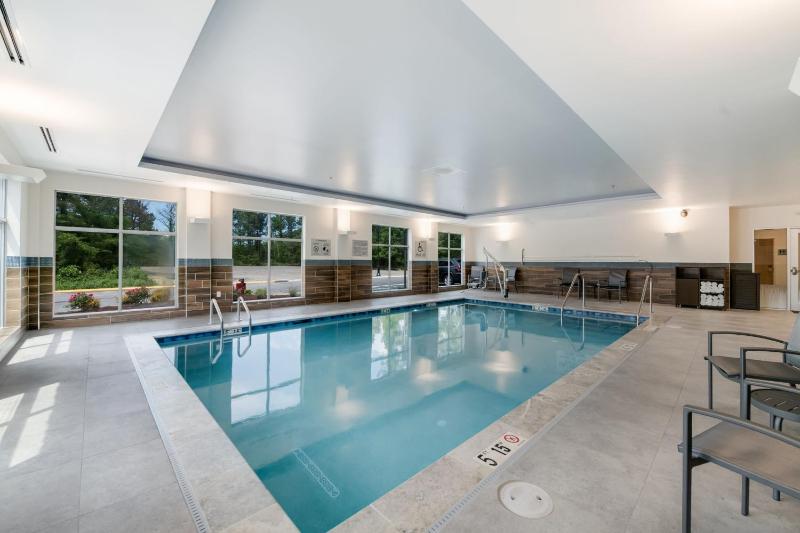 Fairfield by Marriott Inn & Suites Virginia Beach Town Center - image 16