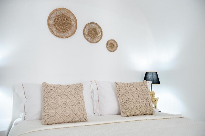 Ambi Villas Santorini - image 19