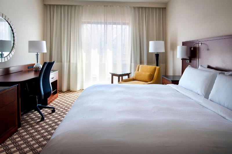 King Room image 1