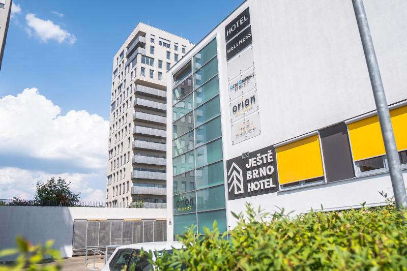Hotel JeštěBrno - image 11