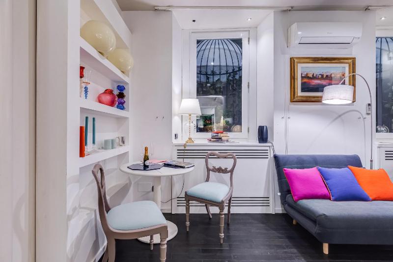 Via Condotti Private Suite - image 16