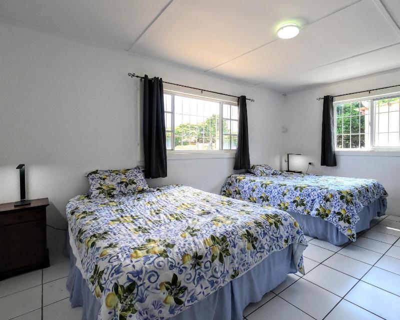 Traditional Aruban Home close to Surfside Beach - image 7