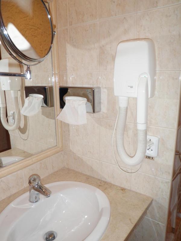 Suite image 2