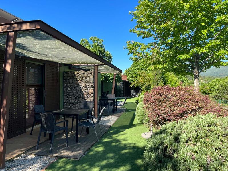 Two-Bedroom Apartment (6 Adults) image 2