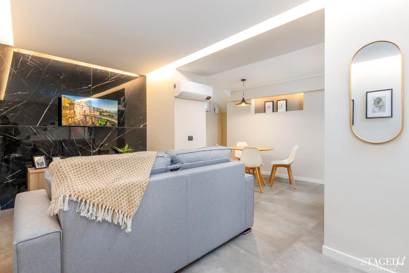 FEEL - Grand Alta Apartment - image 4