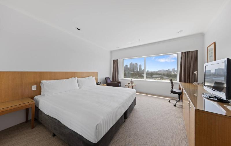 Premium King Room with Harbour View image 1