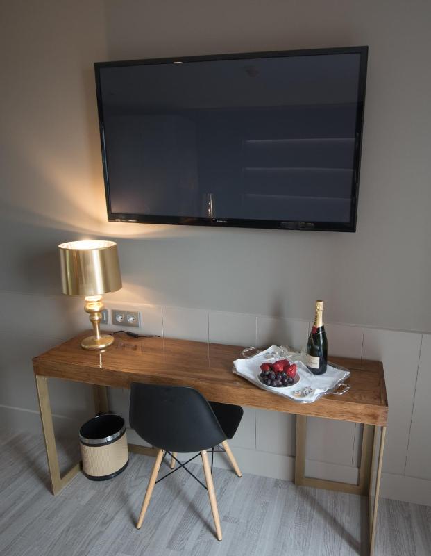 Hotel Art Santander - image 30