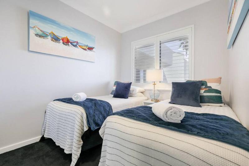 Suite 305 Sandcastles 3 Bedroom Deluxe Apartment - image 3