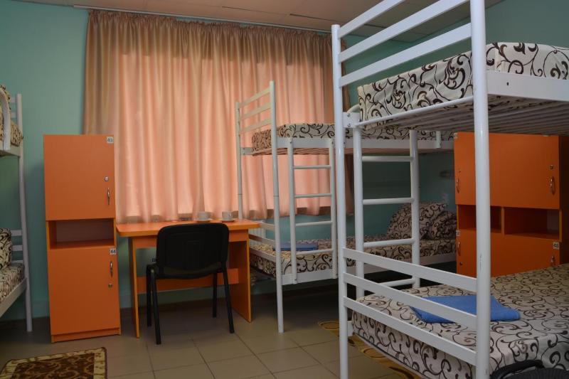 Bunk Bed in Mixed Dormitory Room image 2
