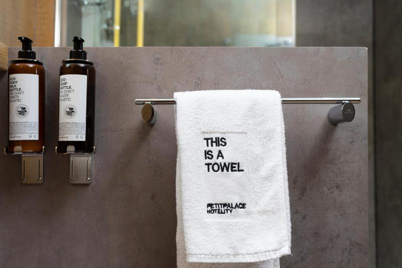 Quintuple Room image 4