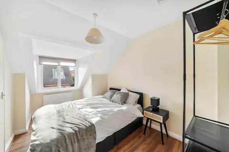 Apartment image 3