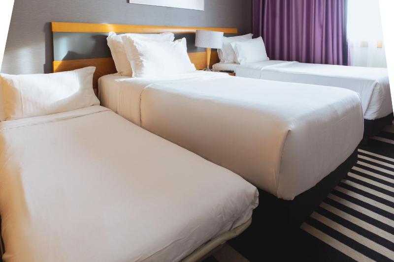 Double or Twin Room with Extra Bed image 3