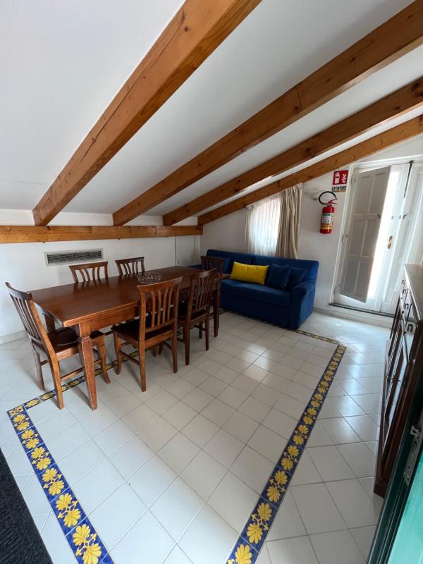 Two-Bedroom Apartment with Terrace (5 Adults) - Penthouse image 2