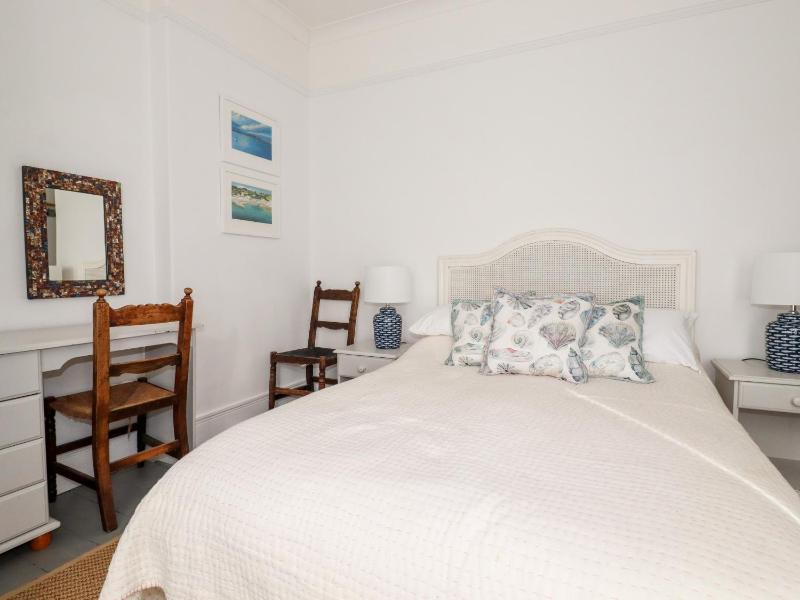Melvill House - image 20