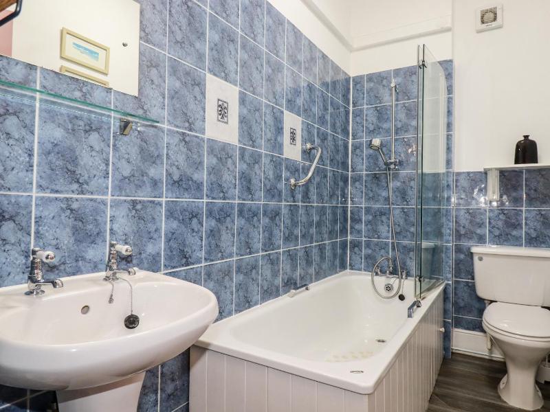 Melvill House - image 13
