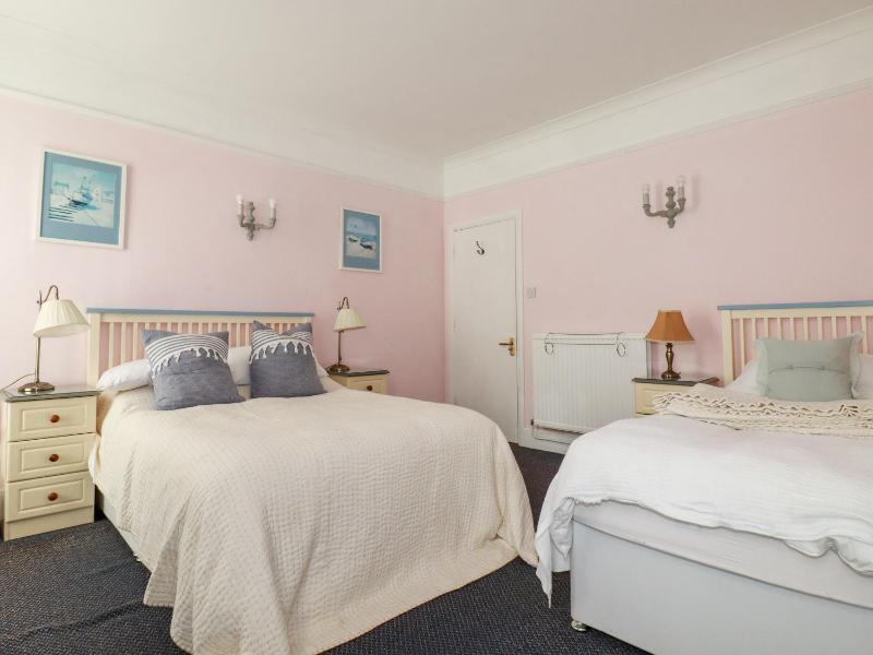 Melvill House - image 48