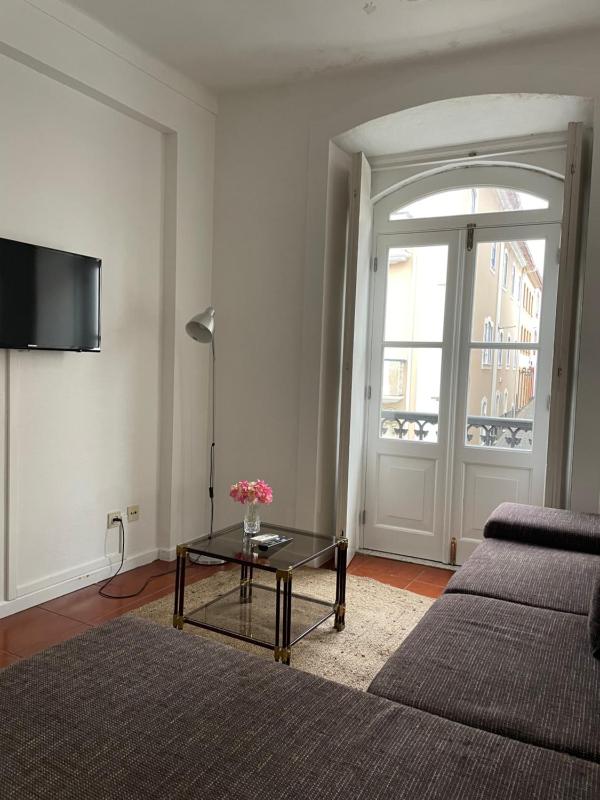 Junior Suite with Balcony image 4