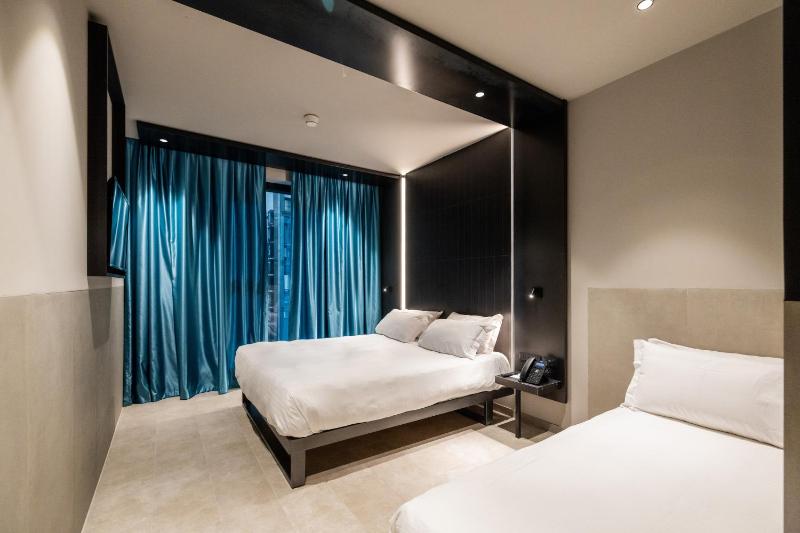 Triple Room image 4