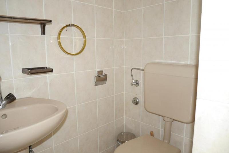 Studio apartment in Dugi Rat with sea view balcony air conditioning WiFi 5132-3 - image 22