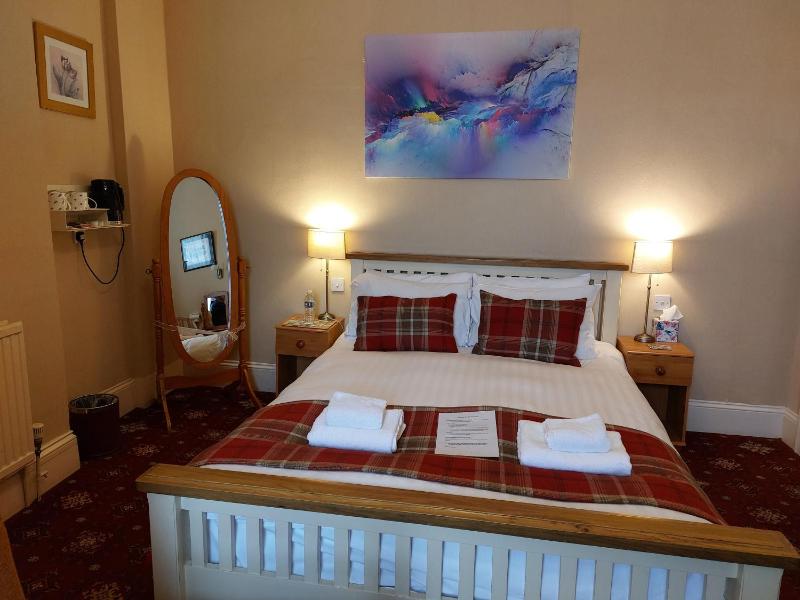 Superior King Room image 1