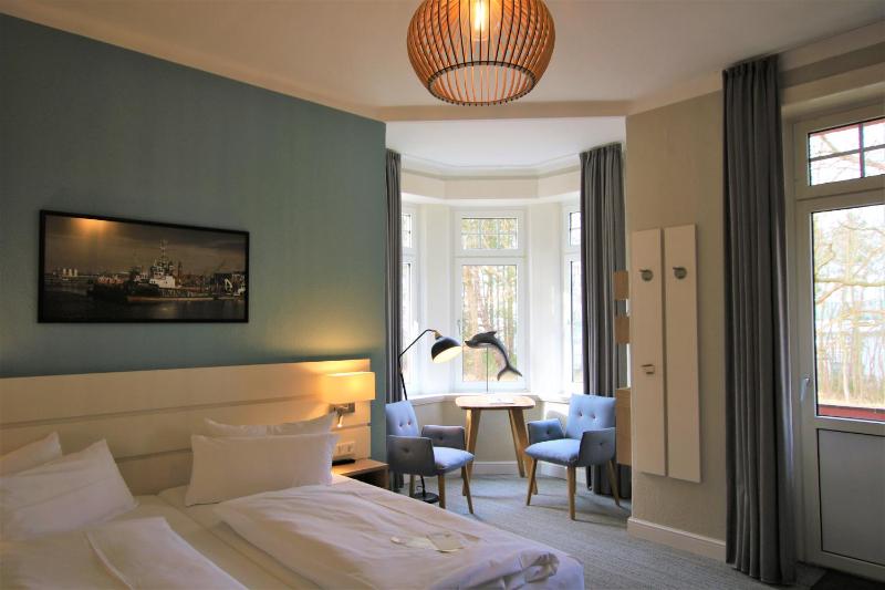 Double Room image 1
