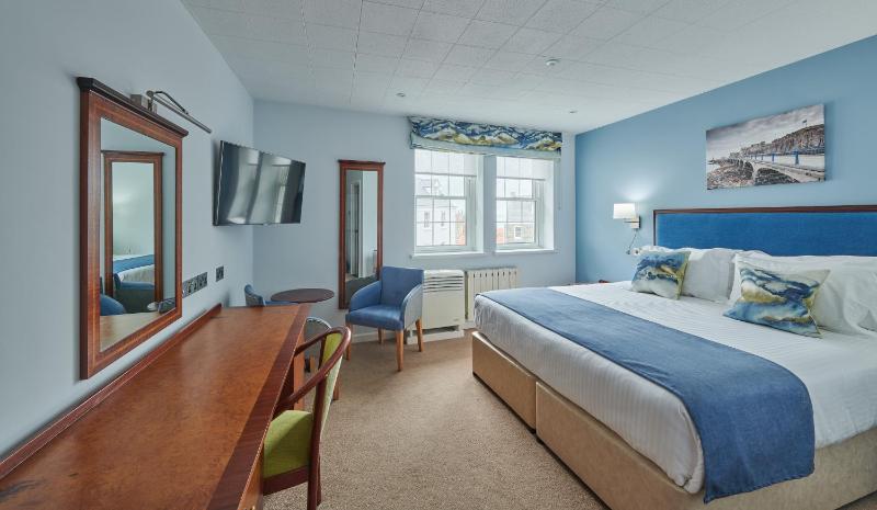 Executive Double Room image 3